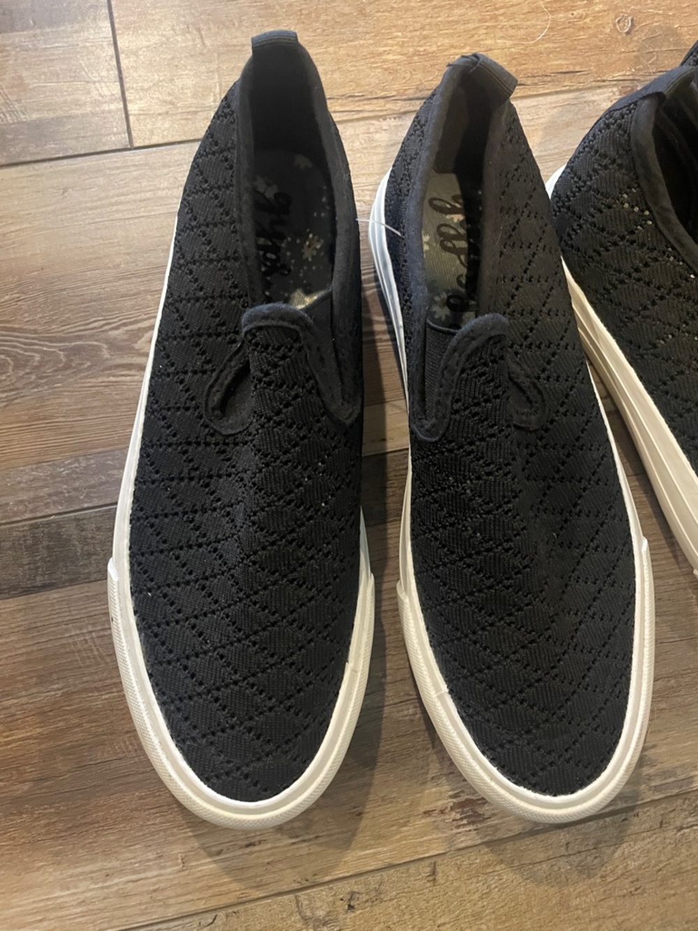 Women’s Mesh Black Slip-On Knit loafers